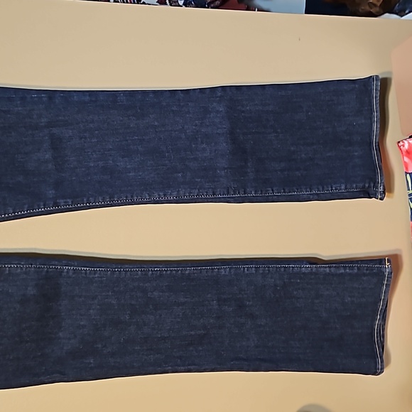 Rock & Republic Bootcut Jeans - Picture 3 of 12